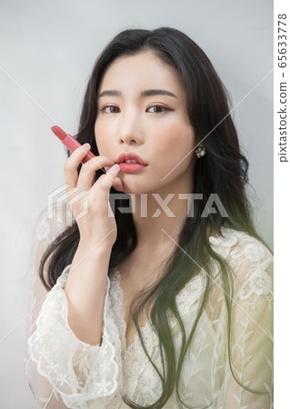 Beauty, girl, white 65633778