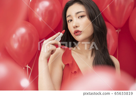 女性化妝品紅色氣球 女性化妝品紅色氣球 65633819