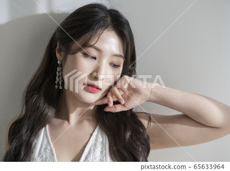 女人，美女，白色，配件 65633964