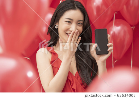 Female balloon red electronics 65634005
