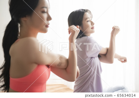Lifestyle, yoga Lifestyle, yoga 65634014