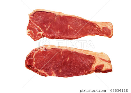 Beef fillet isolated on white 65634118