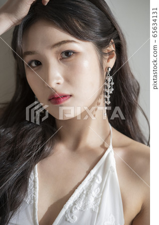 Woman, beauty, white, accessories Woman, beauty, white, accessories 65634131