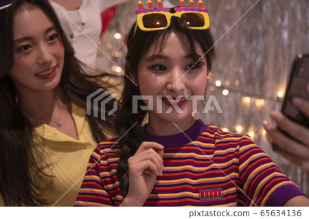 派對女孩氣球 65634136