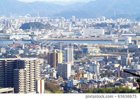 廣島都市風景的看法從Suzugamine的 65636675