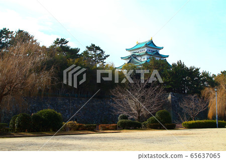 名古屋城堡在冬天 65637065