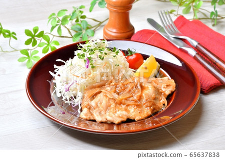 Ginger grilled pork, ginger grilled, ginger grilled, grilled meat, pork sauté. Ginger grilled pork, ginger grilled, ginger grilled, grilled meat, pork sauté. 65637838