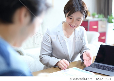 家訪的銷售形象 家訪的銷售形象 65639894