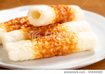 Grilled chicken. 65640400