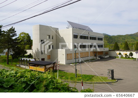 Iwamizawa Biryu Junior High School (after closing) Iwamizawa Biryu Junior High School (after closing) 65640667