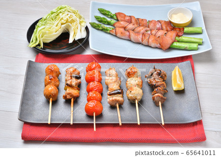 Set image of Yakitori, Yakitori, Yakitori, Yakitori, and skewers. 65641011