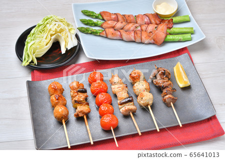 Set image of Yakitori, Yakitori, Yakitori, Yakitori, and skewers. 65641013
