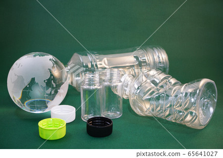 Plastic bottle plastic marine pollution Plastic bottle plastic marine pollution 65641027