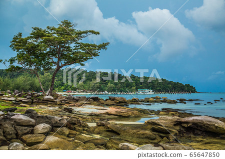Koh Rong island, sunset and beach, in Cambodia Sihanoukville Koh Rong island, sunset and beach, in Cambodia Sihanoukville 65647850
