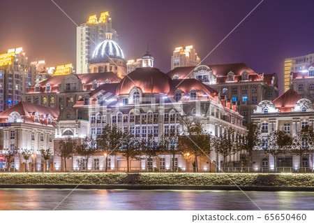 Italian style buildings along the Hai River 65650460