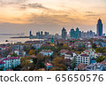 Cityscape of Qingdao during sunset 65650576