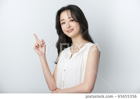 Woman, company, suit 65655356