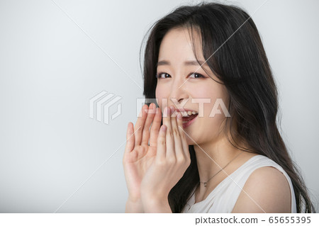 Woman, company, suit 65655395