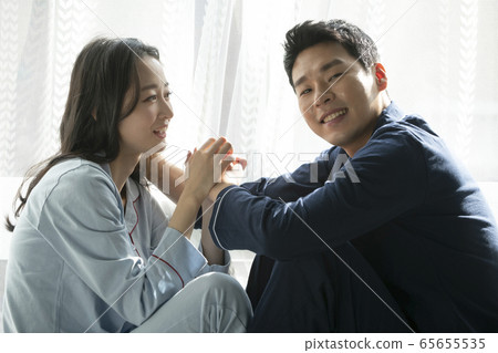 Couple, pajamas, facing 65655535