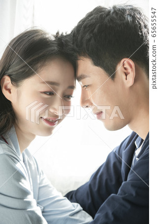 情侶,睡衣,面對 情侶,睡衣,面對 65655547