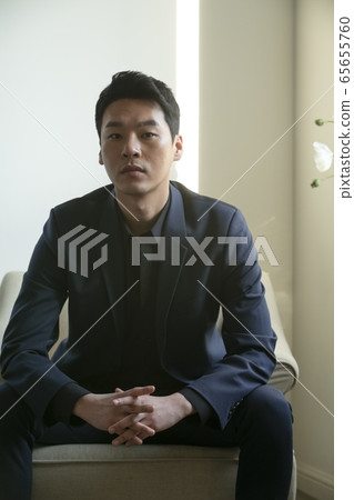 男人,一個,西裝 男人,一個,西裝 65655760