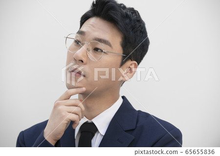 Man, One, Suit 65655836