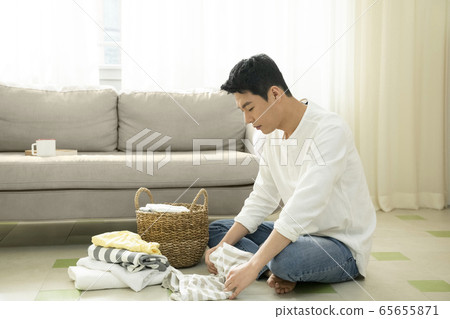 Man, wash, lifestyle Man, wash, lifestyle 65655871