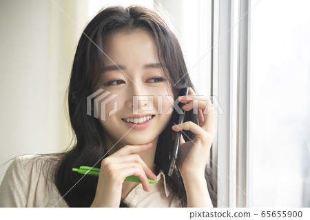Woman, home work, reading Woman, home work, reading 65655900