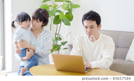 家庭一家 家庭一家 65657584