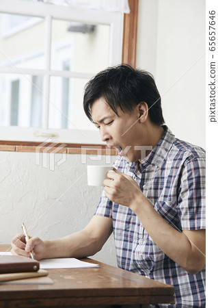 A young man A young man 65657646