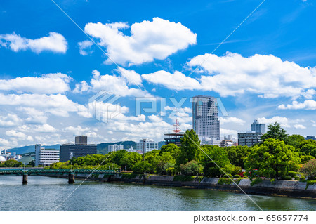 《Hiroshima Prefecture》 Peace from Nishi Peace Memorial Bridge, Summer Peace Memorial Park 65657774