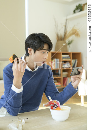 Single life concept, young cheerful Asian man's daily life 293 65658486