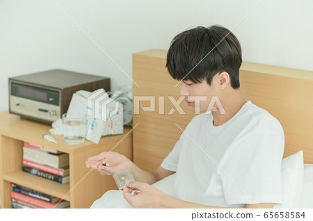 Single life concept, young cheerful Asian man's daily life 080 Single life concept, young cheerful Asian man's daily life 080 65658584