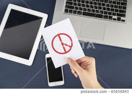 Voting and Election concept, voting paper in the ballot box 081 Voting and Election concept, voting paper in the ballot box 081 65658843