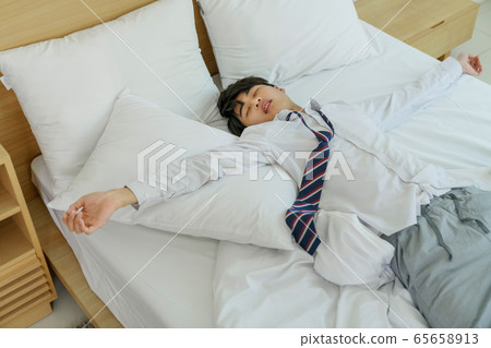 Single life concept, young cheerful Asian man's daily life 006 65658913