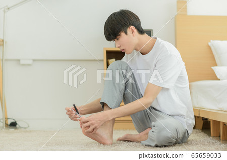 Single life concept, young cheerful Asian man's daily life 106 65659033