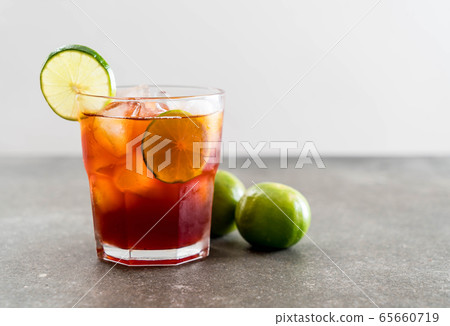 lemon iced tea lemon iced tea 65660719