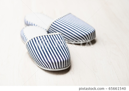 Summer slippers 65661540