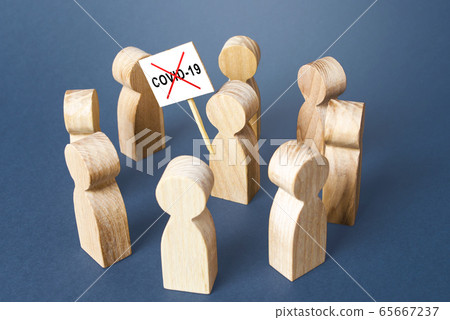 The person opposes quarantine measures and demands to remove restrictions, return to normal life. Conspiracy theories followers. Denial of the existence of the virus and the threat. Covid desident. 65667237