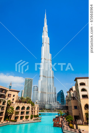 Burj Khalifa tower in Dubai 65668964
