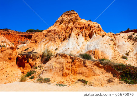 Falesia beach in Albufeira, Algarve 65670076