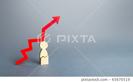 Figurine man with a crack and a red down arrow up. The growth of seriously ill people, critical cases of viral diseases. Severe complication for patients, inability to completely recover from disease. 65670519