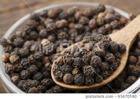 黑胡椒顆粒 65670590
