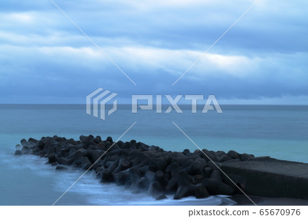 冬天的海 65670976