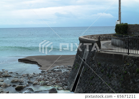 By the sea By the sea 65671211