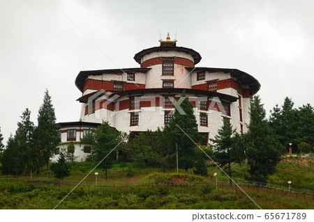 Bhutan's castles and temples (Parozon, Rinpunzon) 65671789