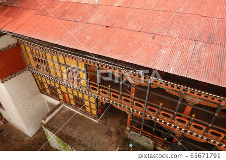 Bhutan's castles and temples (Parozon, Rinpunzon) Bhutan's castles and temples (Parozon, Rinpunzon) 65671791