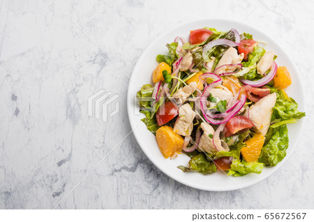 新鮮雞肉沙拉 65672567