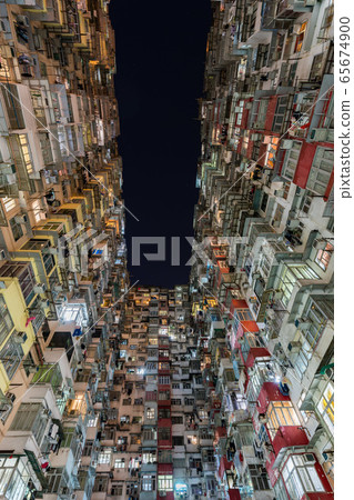 香港怪獸大廈 香港怪獸大廈 65674900