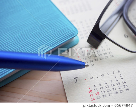 商業形象·日曆·筆記本·眼鏡 65674947